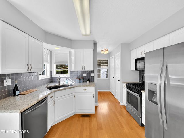 7543 Holly Crest Lane, Knoxville, TN 37938