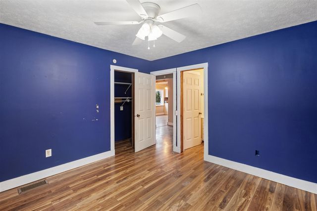 557 W James Street, Lawrence, MI 49064