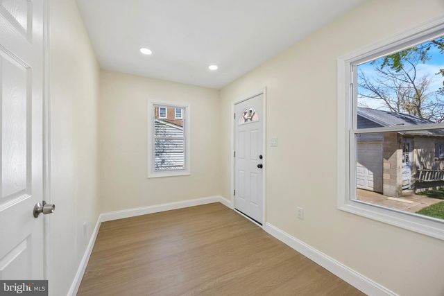 1051 SPRINGFIELD RD, Darby, PA 19023