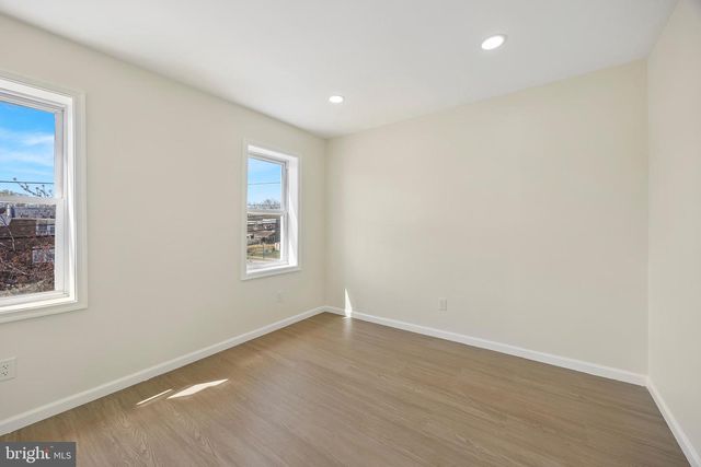 1051 SPRINGFIELD RD, Darby, PA 19023