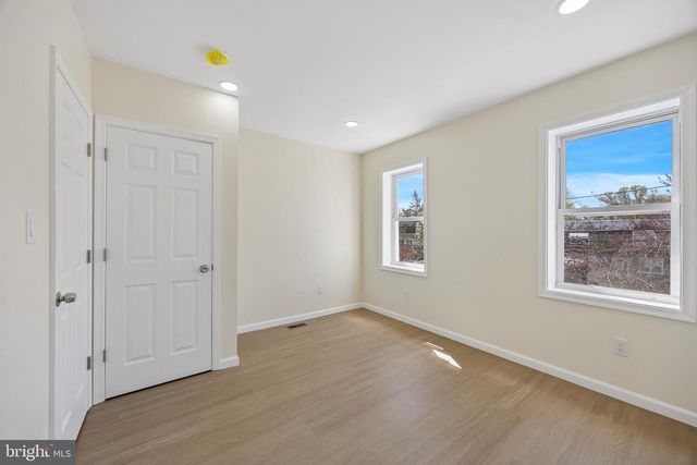 1051 SPRINGFIELD RD, Darby, PA 19023