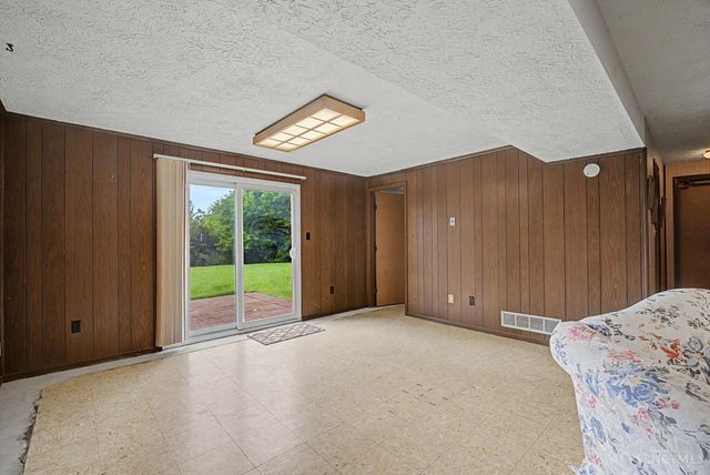 1711 Eight Mile Road, Anderson Twp, OH 45255
