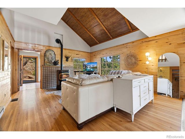 128 Elk Road, Lyons, CO 80540