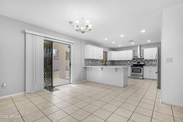 43317 W WALLNER Drive, Maricopa, AZ 85138