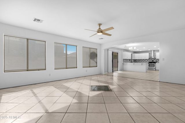 43317 W WALLNER Drive, Maricopa, AZ 85138