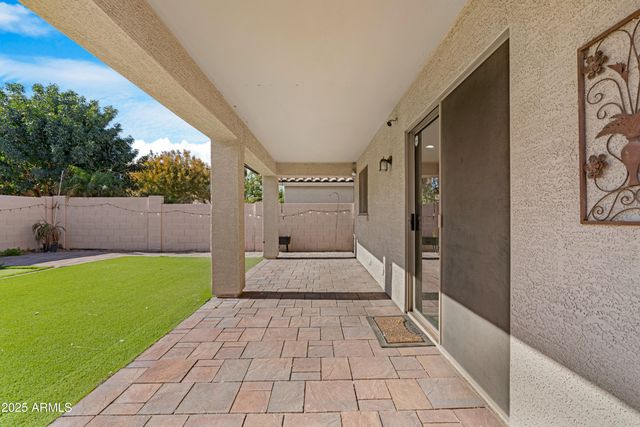 43317 W WALLNER Drive, Maricopa, AZ 85138
