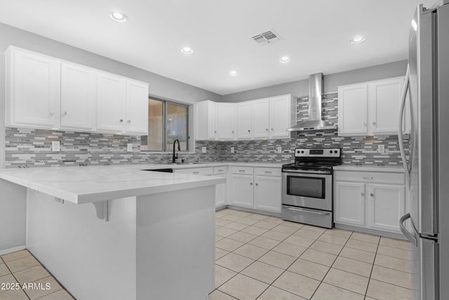 43317 W WALLNER Drive, Maricopa, AZ 85138