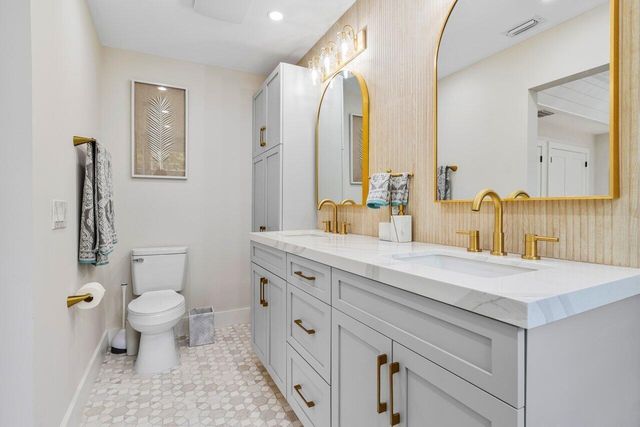 1920 SPANISH Trail, Delray Beach, FL 33483