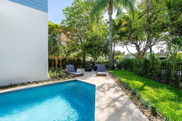 1920 SPANISH Trail, Delray Beach, FL 33483
