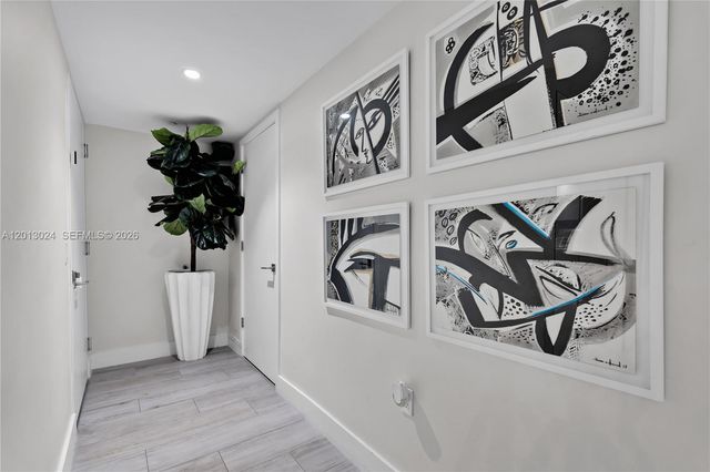 121 NE 34th Street PH3217, Miami, FL 33137
