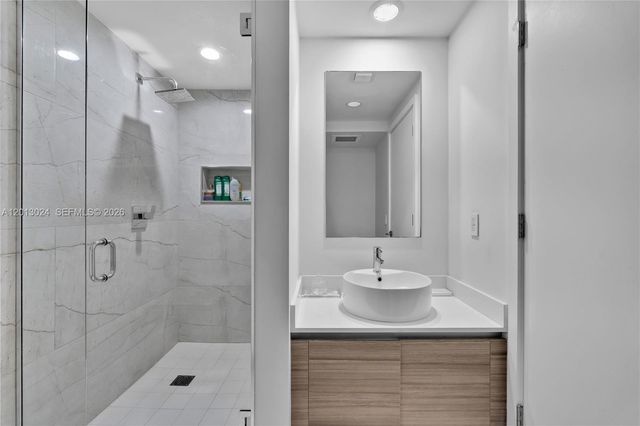 121 NE 34th Street PH3217, Miami, FL 33137