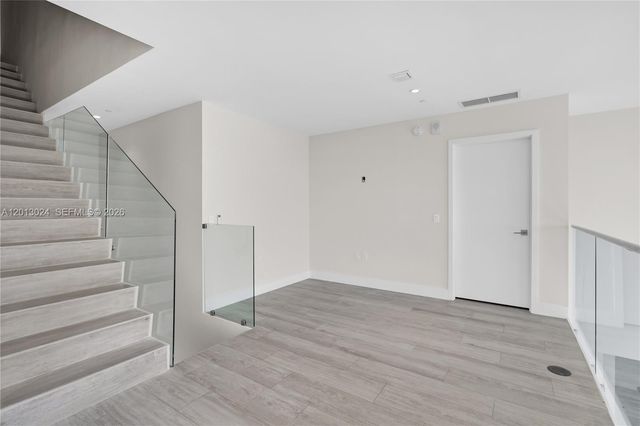 121 NE 34th Street PH3217, Miami, FL 33137
