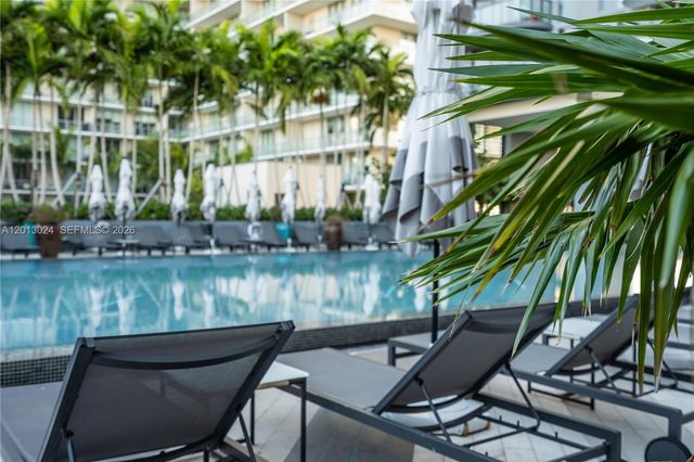 121 NE 34th Street PH3217, Miami, FL 33137