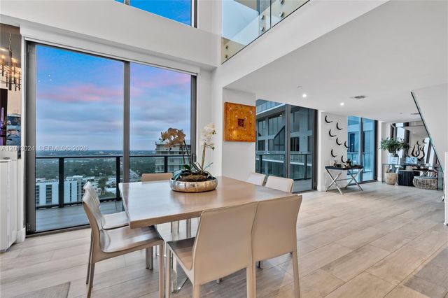 121 NE 34th Street PH3217, Miami, FL 33137