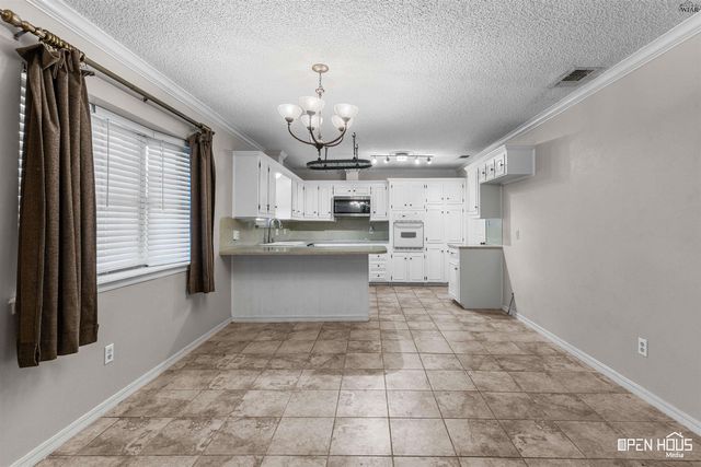 4824 RHEA ROAD, Wichita Falls, TX 76308