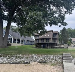 1655 Mulder Drive, Muskegon, MI 49445
