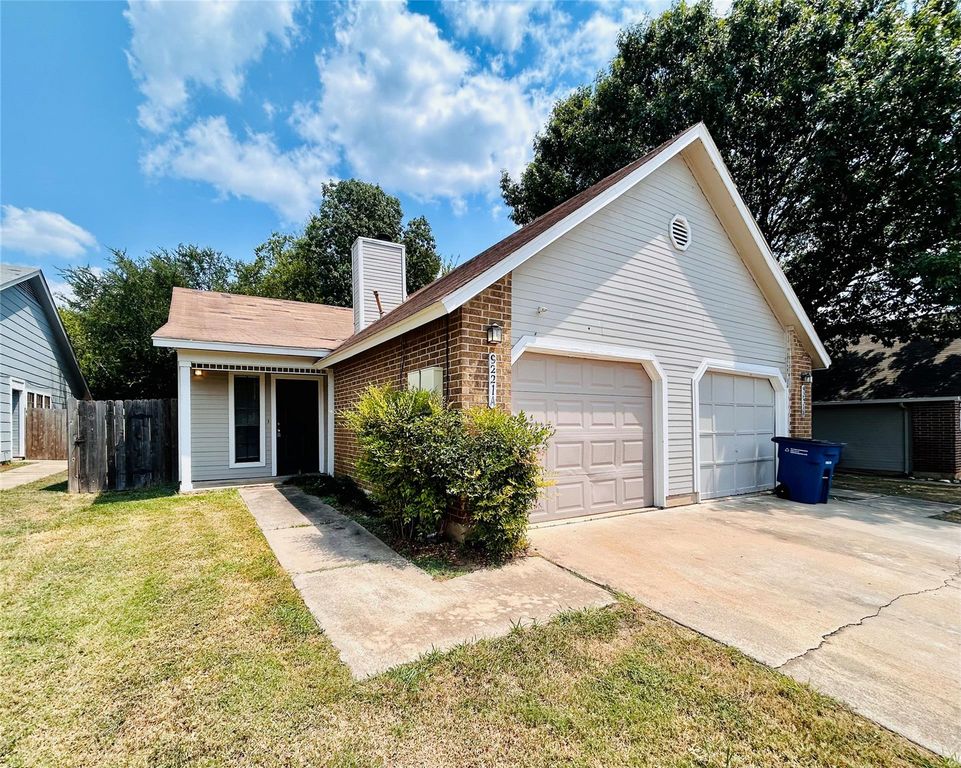 9221 Kempler DR A, Austin, TX 78748