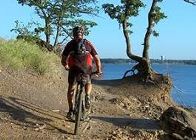 2913 Lakeside Village Boulevard, Flower Mound, TX 75022