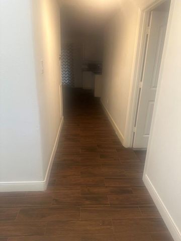 304 Jill Street, Conroe, TX 77303