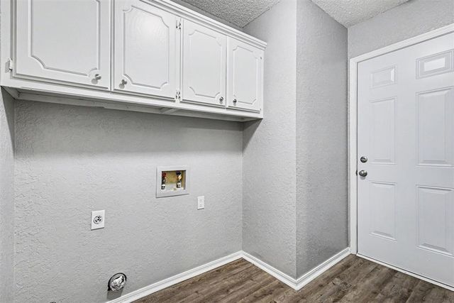 2136 Meench Drive, Moore, OK 73170