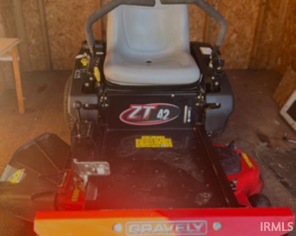 5292 W DELPHI Pike, Marion, IN 46952