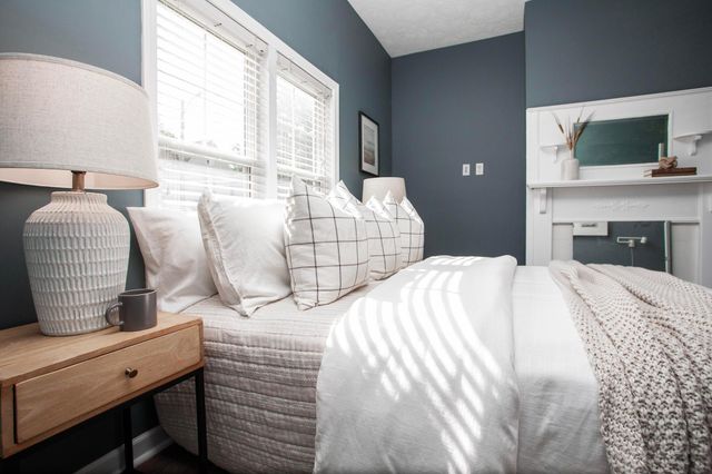 1041 Oregon Avenue, Columbus, OH 43201