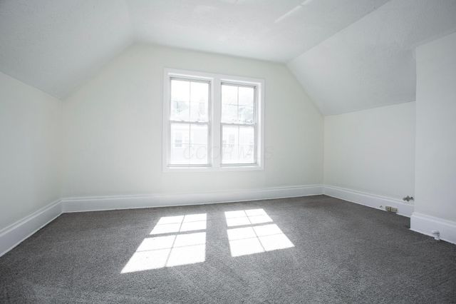 1041 Oregon Avenue, Columbus, OH 43201