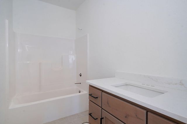 2950 W Marty Street, Springfield, MO 65810