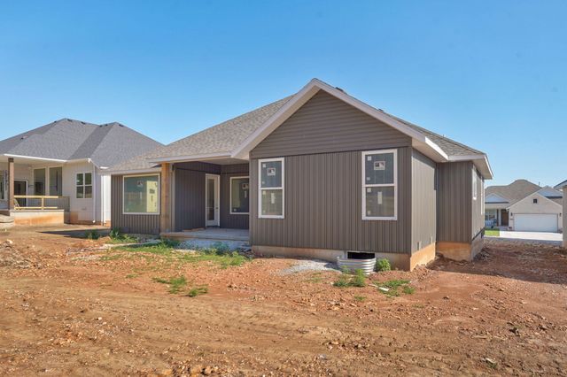 2950 W Marty Street, Springfield, MO 65810