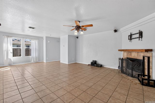 1437 Prairie Rock, New Braunfels, TX 78130
