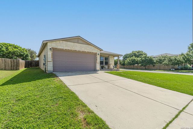1437 Prairie Rock, New Braunfels, TX 78130
