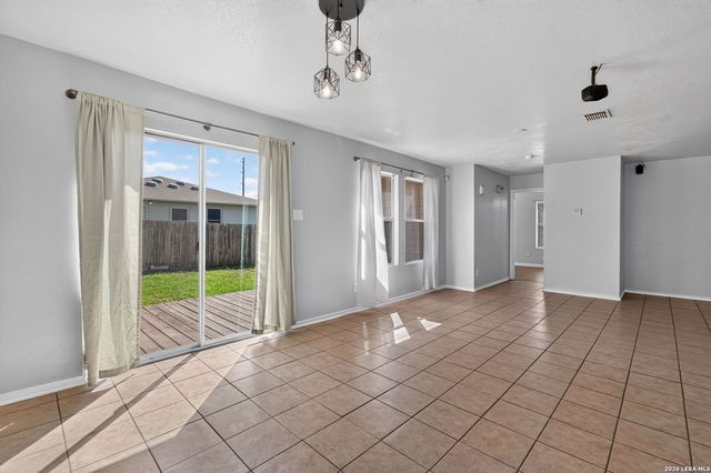 1437 Prairie Rock, New Braunfels, TX 78130