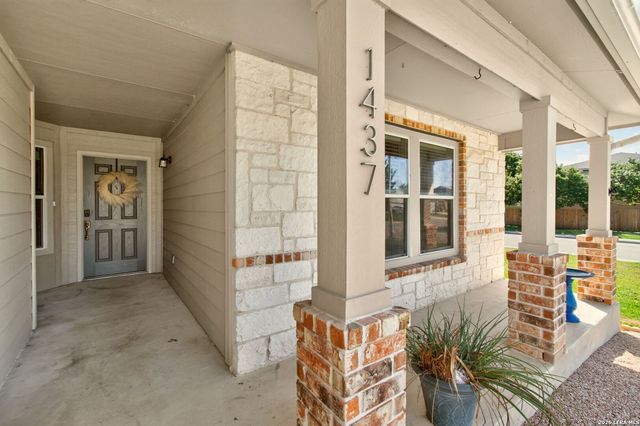1437 Prairie Rock, New Braunfels, TX 78130