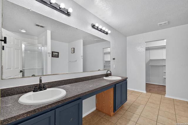 1437 Prairie Rock, New Braunfels, TX 78130