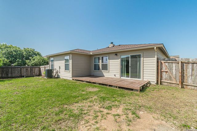 1437 Prairie Rock, New Braunfels, TX 78130