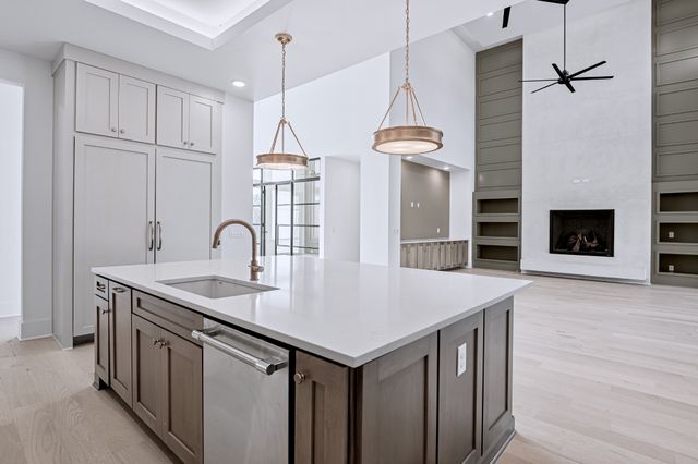 8122 Boiling Springs Pl, Brentwood, TN 37027