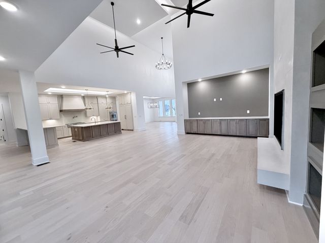 8122 Boiling Springs Pl, Brentwood, TN 37027