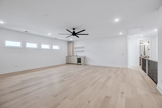 8122 Boiling Springs Pl, Brentwood, TN 37027