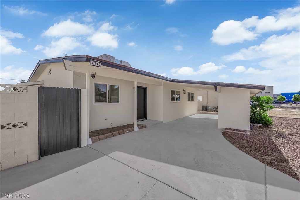 4112 Las Lomas Avenue, Las Vegas, NV 89102 — photo 4