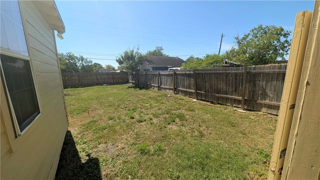 1429 Date St, Corpus Christi, TX 78404