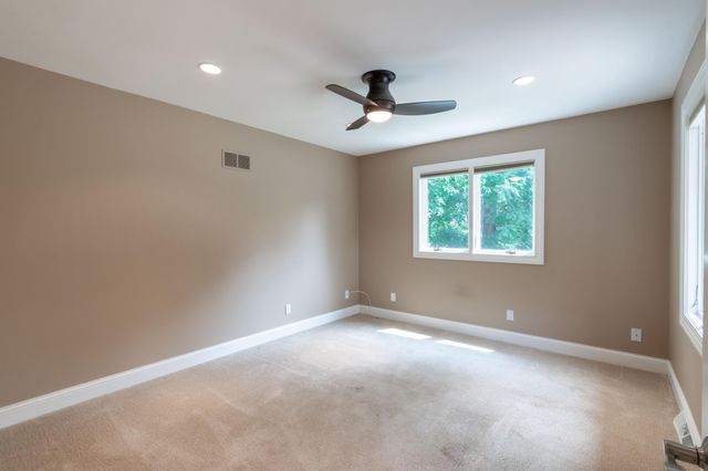 11900 54th Avenue N, Plymouth, MN 55442