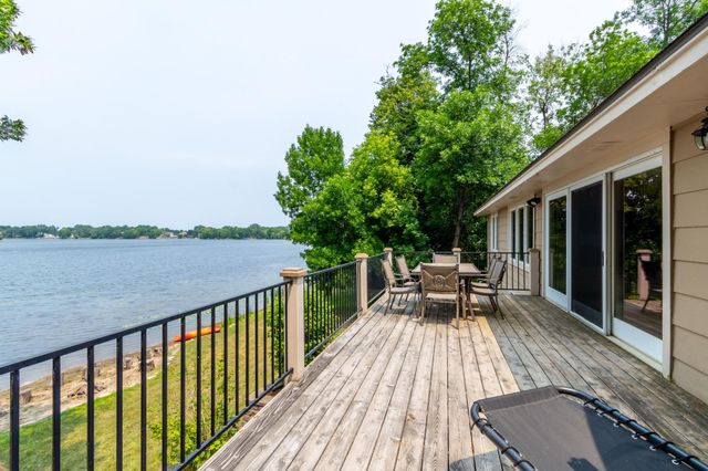 11900 54th Avenue N, Plymouth, MN 55442