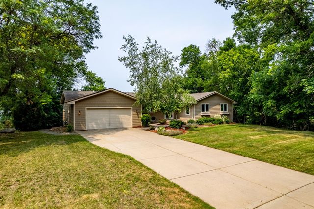 11900 54th Avenue N, Plymouth, MN 55442