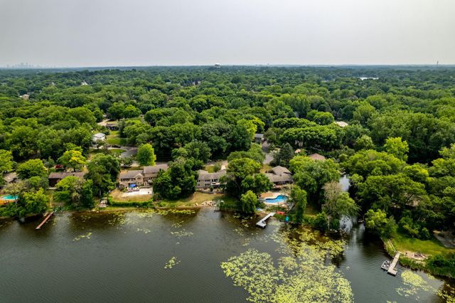 11900 54th Avenue N, Plymouth, MN 55442