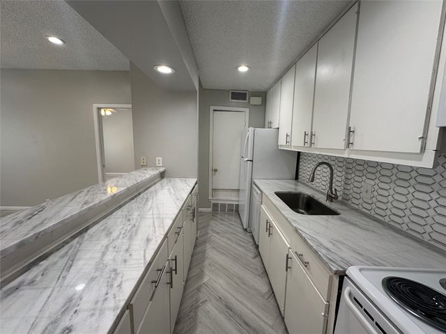 3626 Prescott Avenue C, Dallas, TX 75219