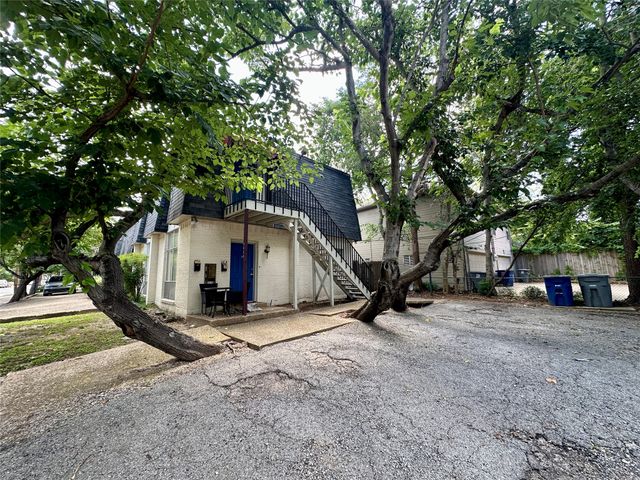 3626 Prescott Avenue C, Dallas, TX 75219