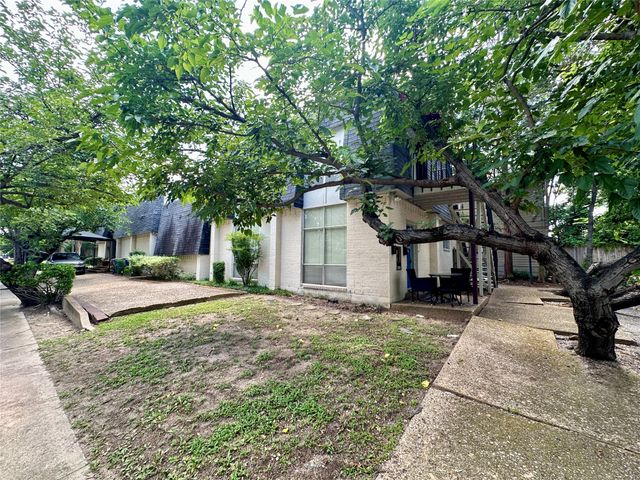 3626 Prescott Avenue C, Dallas, TX 75219