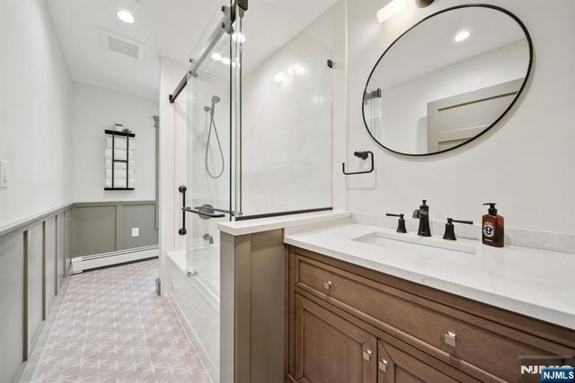 30 Highwood Avenue, Midland Park, NJ 07432