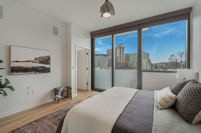 1212 Laurel St Apt 206, Nashville, TN 37203