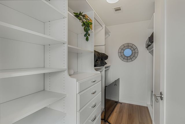 1212 Laurel St Apt 206, Nashville, TN 37203